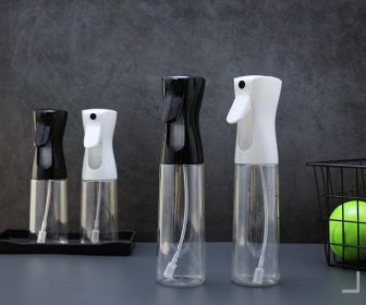 2Pcs Oil Sprayer for Cooking;  Olive Oil Sprayer Mister;  105ml Olive Oil Spray Bottle;  Olive Oil Spray for Salad;  BBQ;  Kitchen Baking;  Roast (Color: Black, capacity: 200ml)